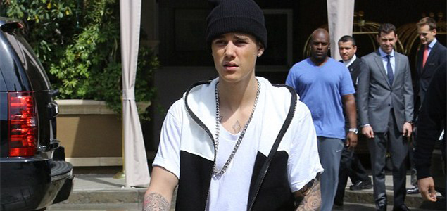 Justin Bieber may not be religious, but still has the coolest relationship with God