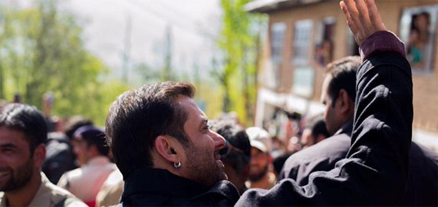 Salman Khan tweets about the beauty of Kashmir and its Katrina connection