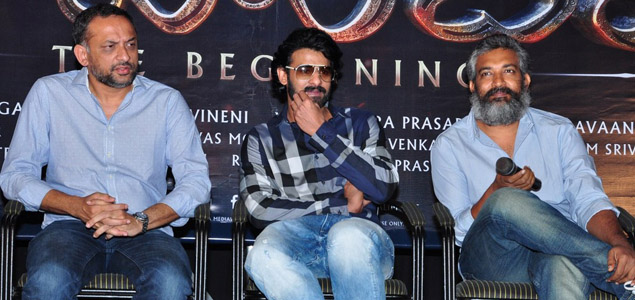 Baahubali team thanks Srimanthudu Makers