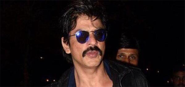 Shah Rukh Khan shares mustachioed look as battery dies on his beard trimmer