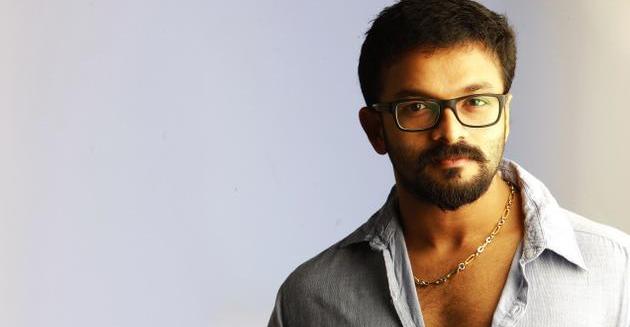 Jayasurya as a physically challenged man in Amar Akbar Anthony