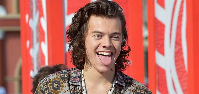 PETA praises Harry Styles for criticizing SeaWorlds inhumane treatment of dolphins
