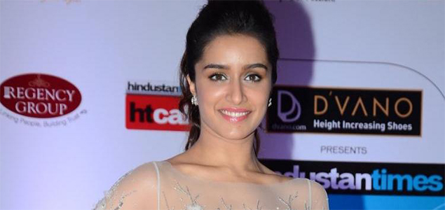 Not in talks with Karan Johar & Rohit Shetty for Ram Lakhan remake, clarifies Shraddha Kapoor