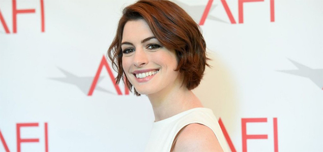 Anne Hathaway feels theres nothing wrong with crying every now and then