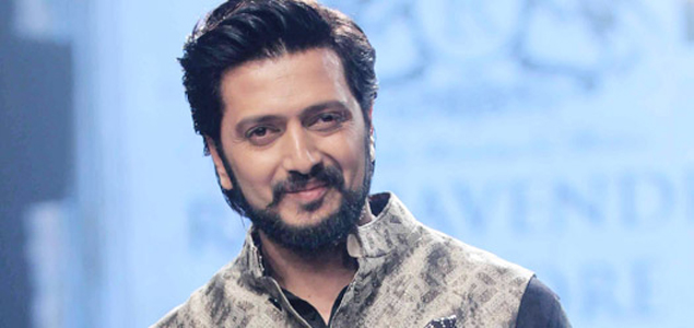 Riteish remembers his father on death anniversary 