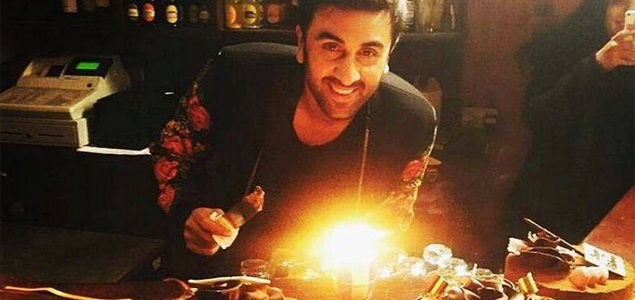 Ranbir turns 33, celebrates birthday on Ae Dil... set