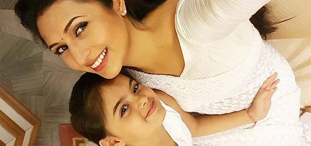 When Divyanka surprised her onscreen daughter