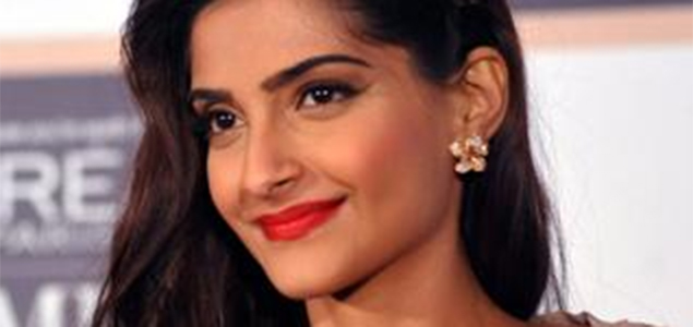 Sonam draws flak for 3rd world nation post on Twitter