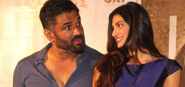 Suniel Shetty loves being called Athiyas father