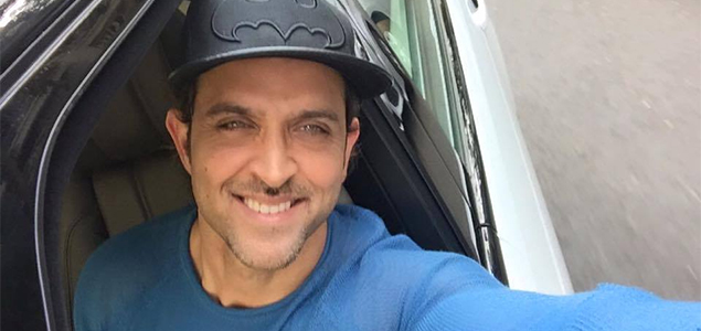 Hrithik treats fans with birthday selfie