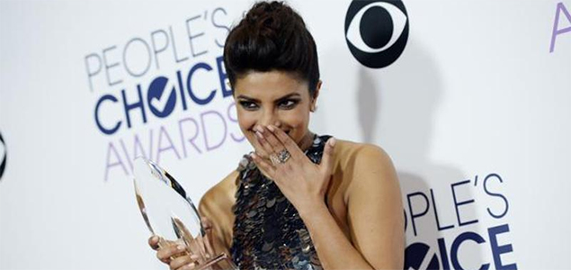 Priyanka Chopra wins Favourite Actress at Peoples Choice Awards 2016