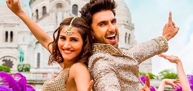 Ranveer, Vaani launch Khulke dulke in Delhi