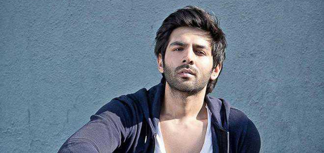 Difficult to make people laugh than cry: Kartik Aaryan