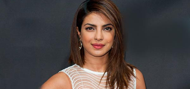 Priyanka Chopra to present Golden Globes 2017