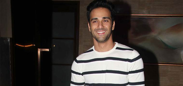 Pulkit Samrat denies 'moving in' with Yami Gautam | India Forums