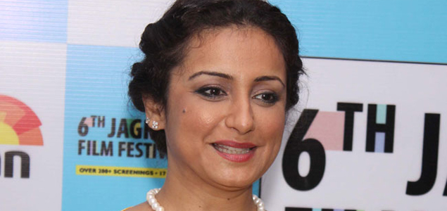 Divya Dutta may call book on mother 'Me and Maa'