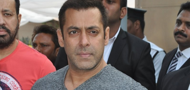 SC issues notice to Salman Khan in accident case
