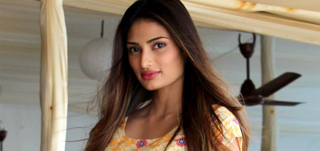 Athiya Shetty to be showstopper at New York inspired AIFW show