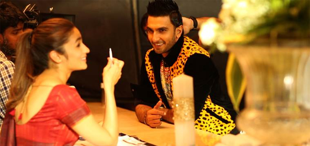 Ranveer Singh, Alia Bhatt confess love for travelling