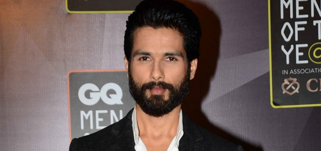 Shahid Kapoor garners four million Instagram followers
