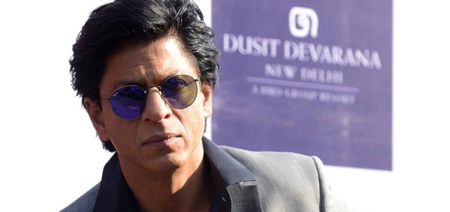 Wish I was a woman, says SRK in tribute to women