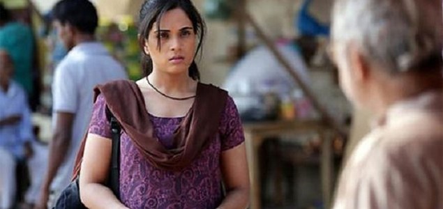 Masaan crew locks horns over censoring issue