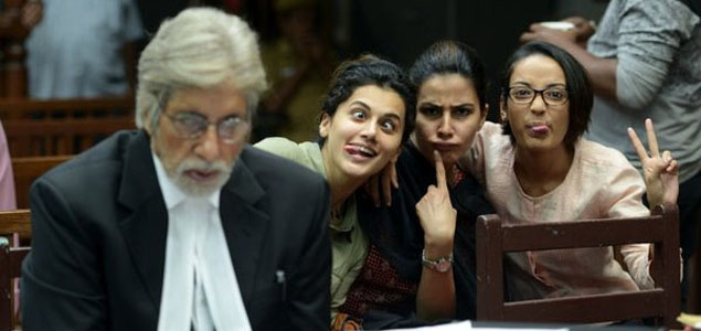 When Amitabh Bachchan got photobombed