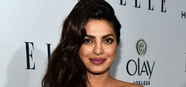 Resting on wrist: Priyankas favourite pose?