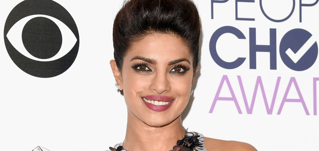 Home for 10 days, Priyanka Chopra to decide on next Hindi films 