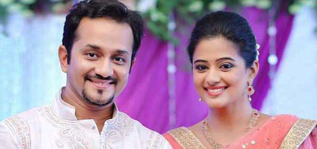 Priya Mani gets engaged