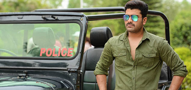 Sharwanand turns an Entertaining Cop
