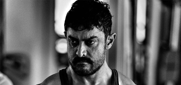 Aamir Khan reveals muscular look for Dangal