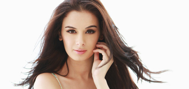 Discover your own beauty: Evelyn 