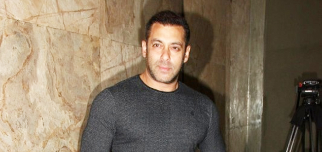 Salman Khan acquitted in blackbuck poaching case 