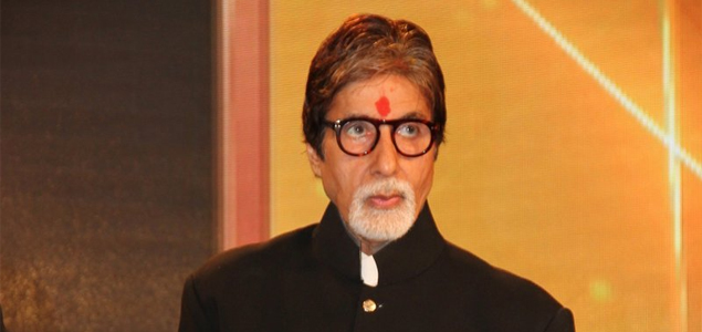 Big B mourns death of Pramukh Swami