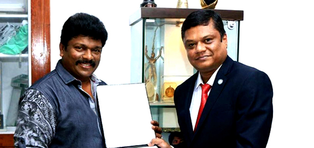 Parthiban gets an international award