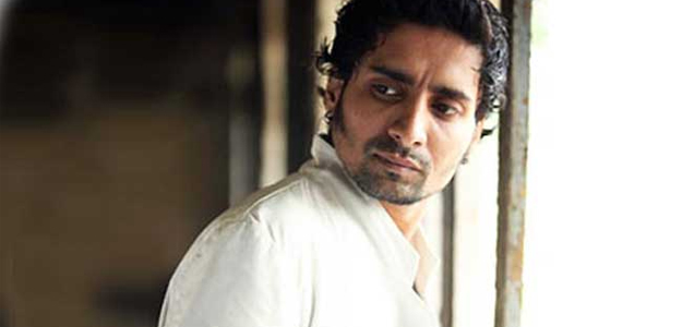 Azaad salutes tricolour, but does nothing for cinema 