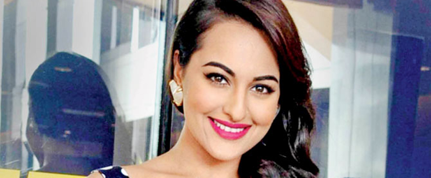 Sonakshi denies engagement rumours