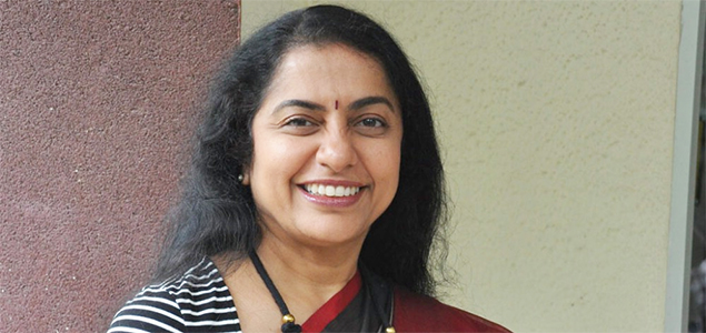 Suhasini clarifies on a false whatsapp message