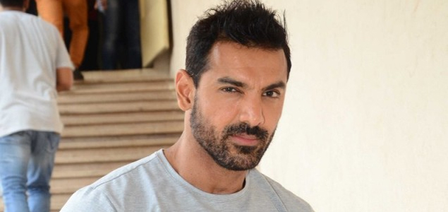 John Abraham in 'race' to renew passport, could lose Rs 50 lakh a day