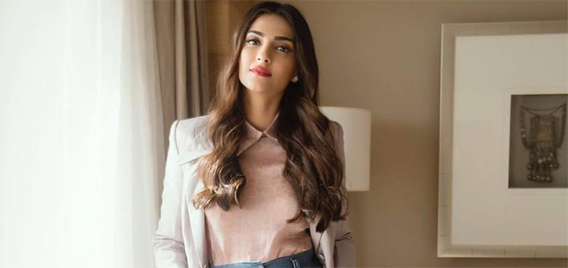 Sonam Kapoor not making Hollywood debut anytime soon