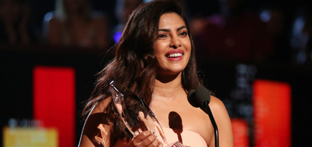 Priyanka Chopra wins 2nd Peoples Choice Award 2017 for Quantico 