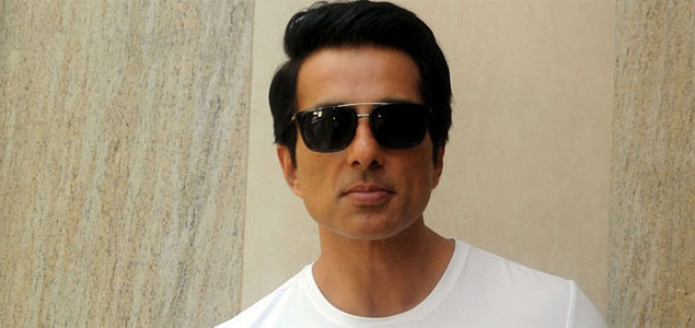 Actor Sonu Sood gets emotional recalling his father