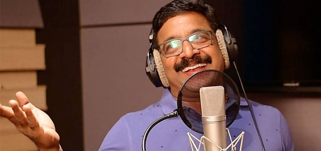 Renji Panicker croons for Alamara