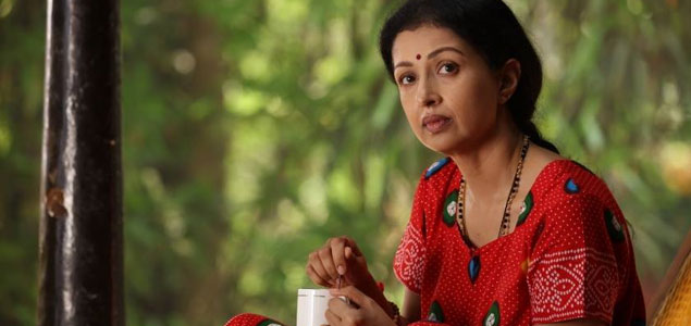 Gautami back with E