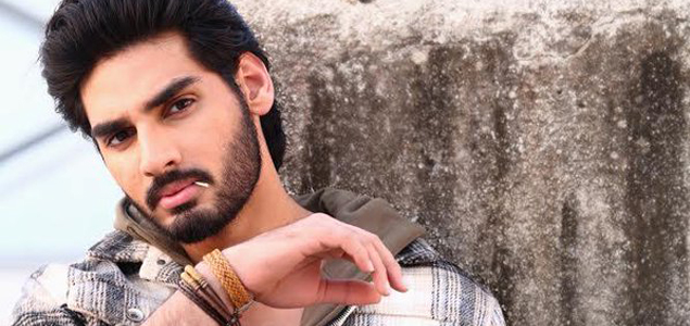 Ahan Shetty joins maiden film's set