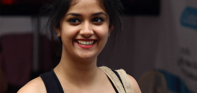 Keerthi Suresh Different Hairstyle | Veethi