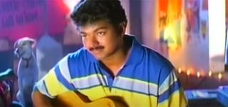 Innisai Paadivarum Song Thullatha Manamum Thullum