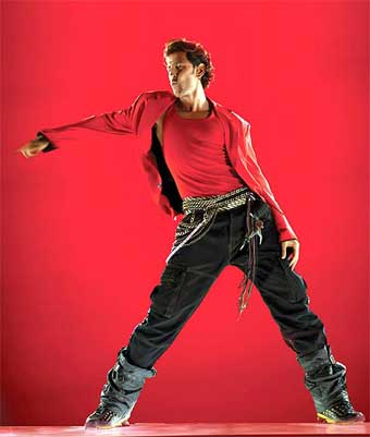 Shah Rukh, Hrithik rocks in Krazzy4 item songs