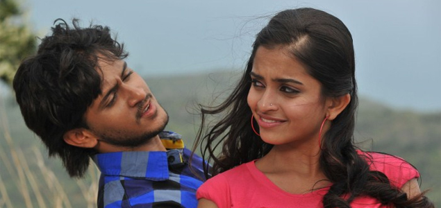 Tholisaariga Telugu Movie